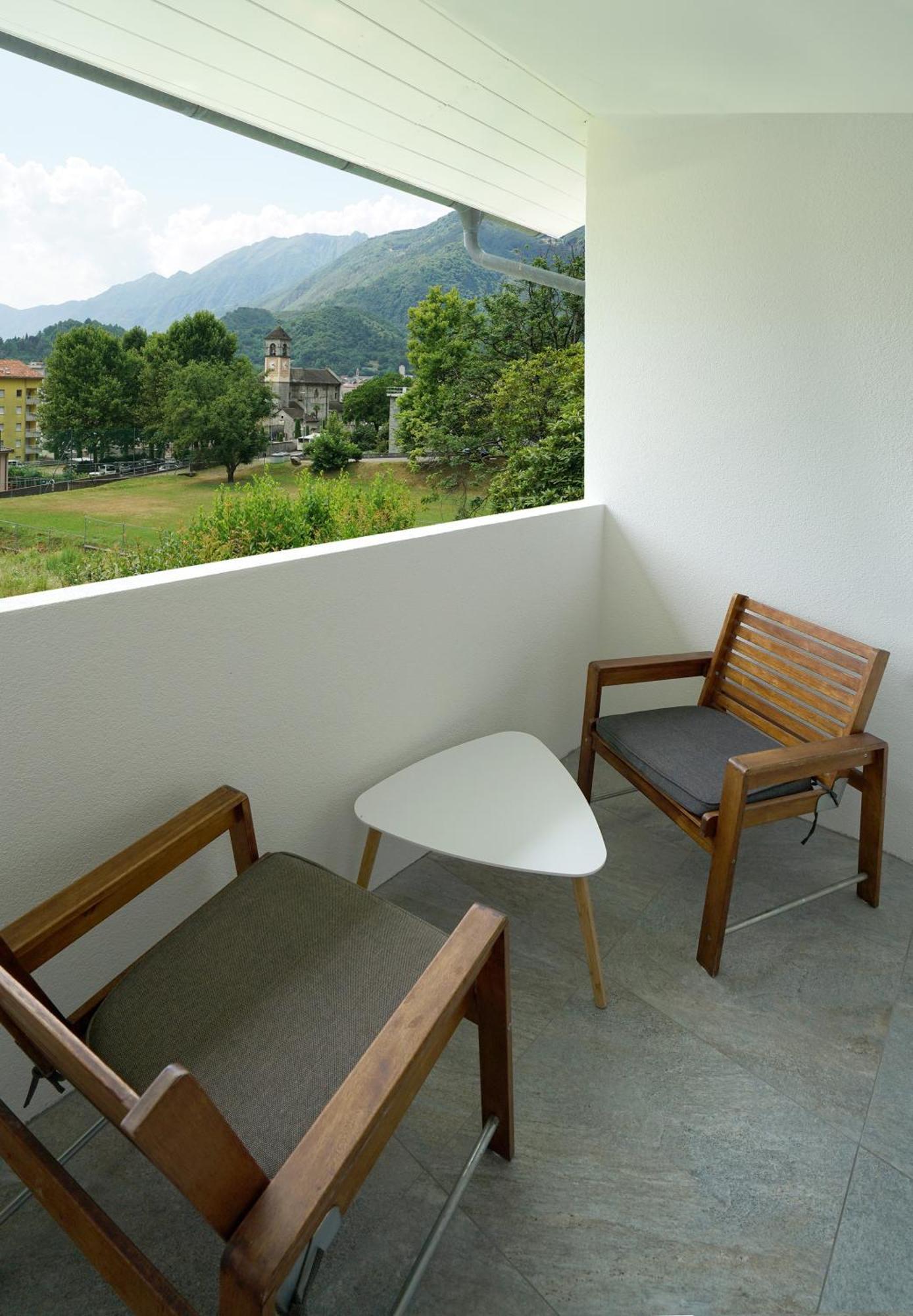 Be Easy In Selva Hotel Locarno Exterior photo